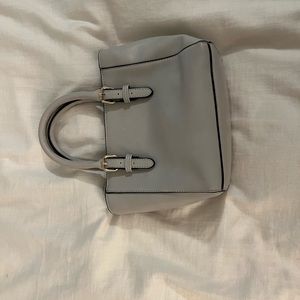 super cute forever 21 handbag/crossbody in a grey color!